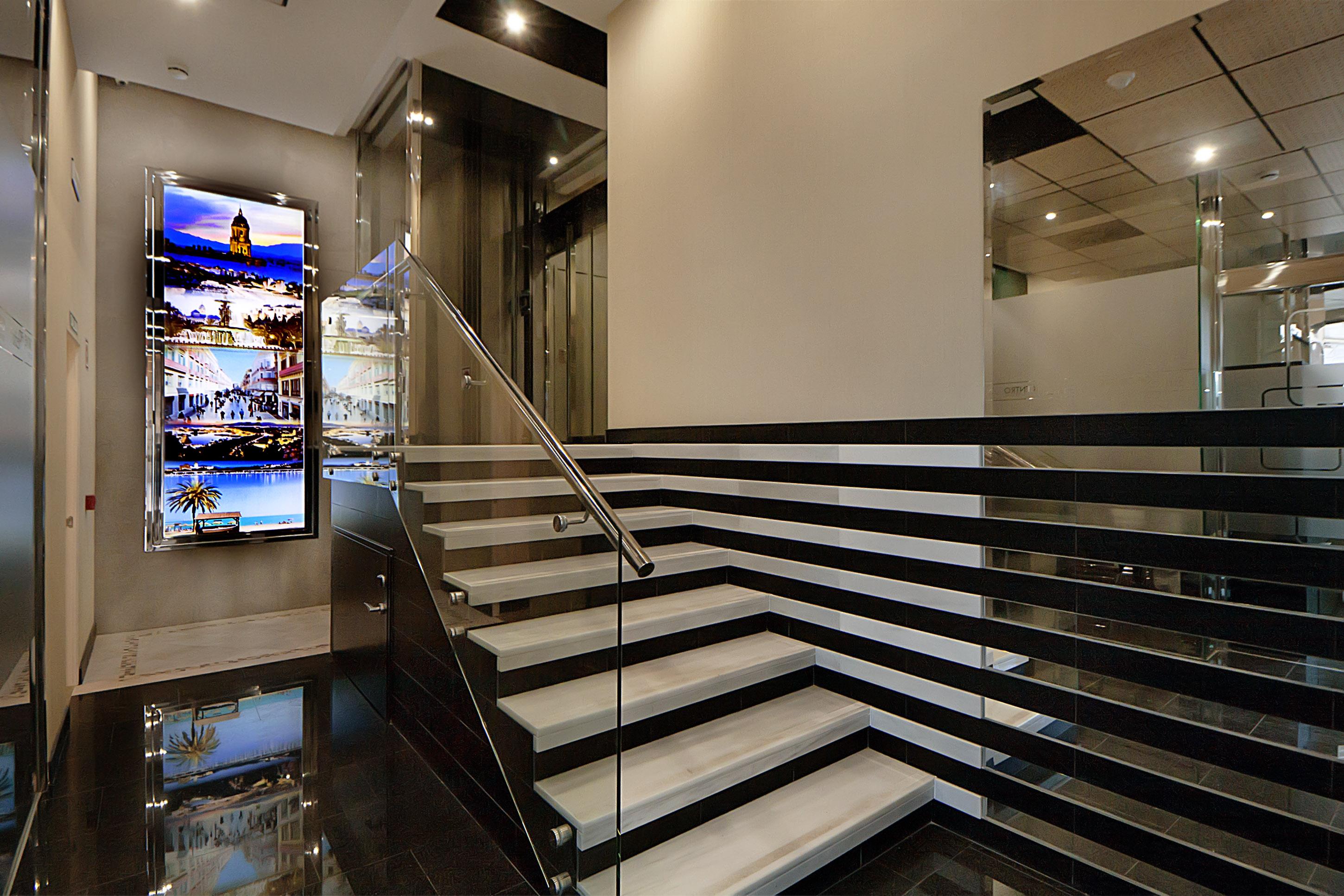 Apartamentos Suites Oficentro Deluxe Málaga Exteriör bild