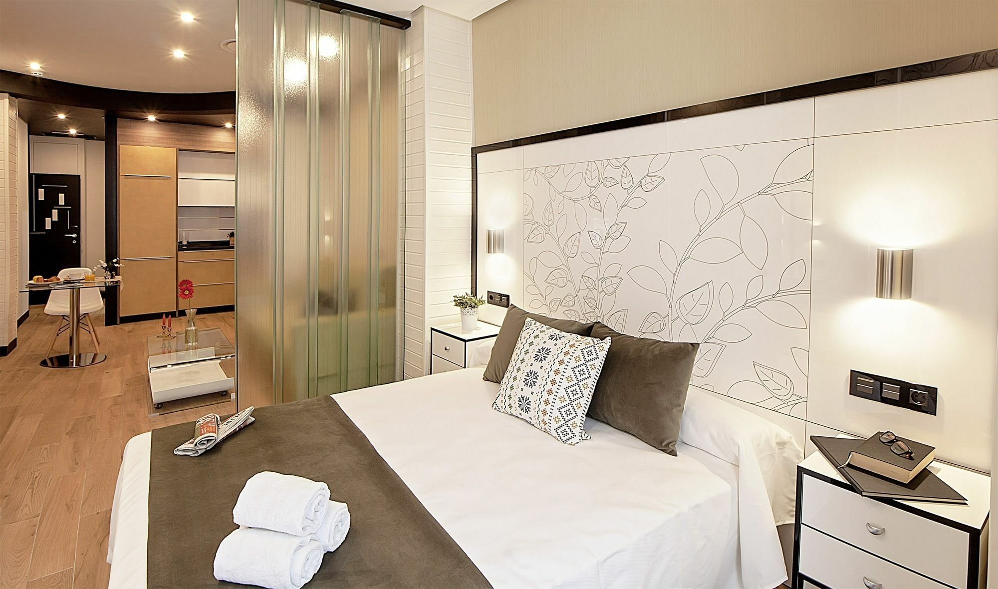 Apartamentos Suites Oficentro Deluxe Málaga Exteriör bild